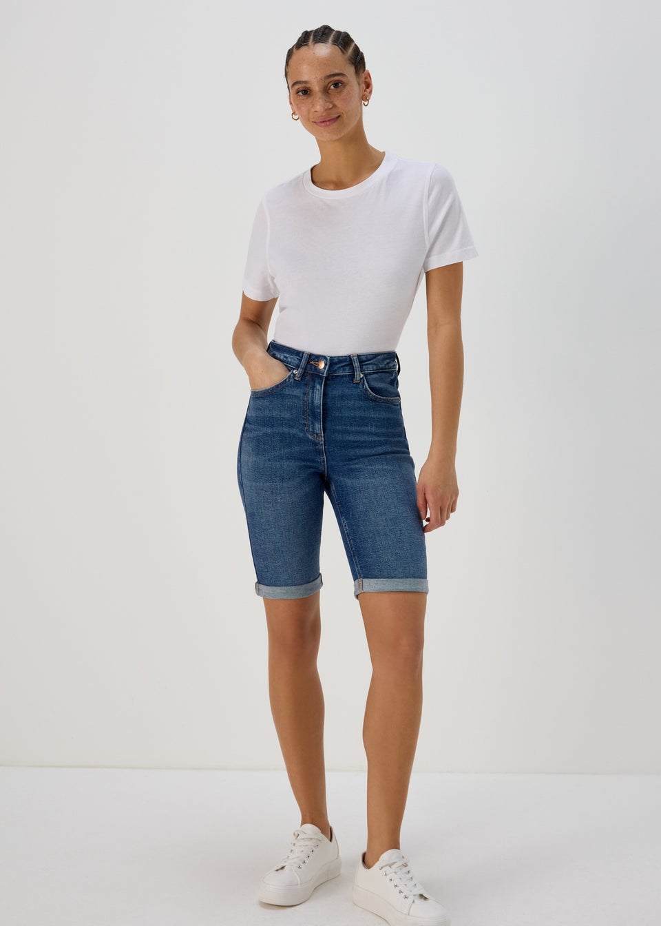 Mid Wash Knee Length Shorts