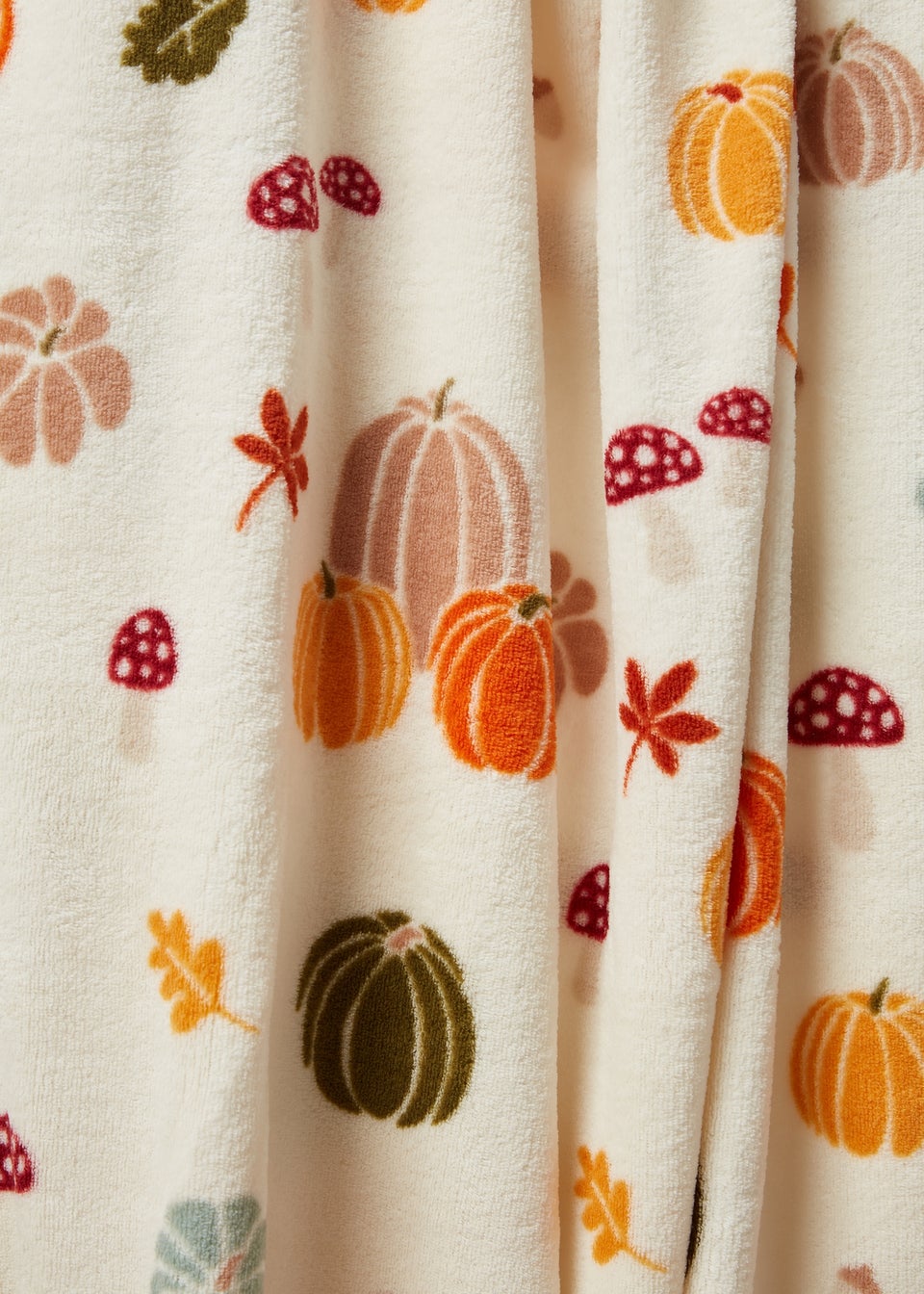 Cream Pumpkin Printed Throw (130cm x 150cm)